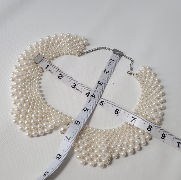 Pearly Beaded Colar Necklace - Picture 5 of 5